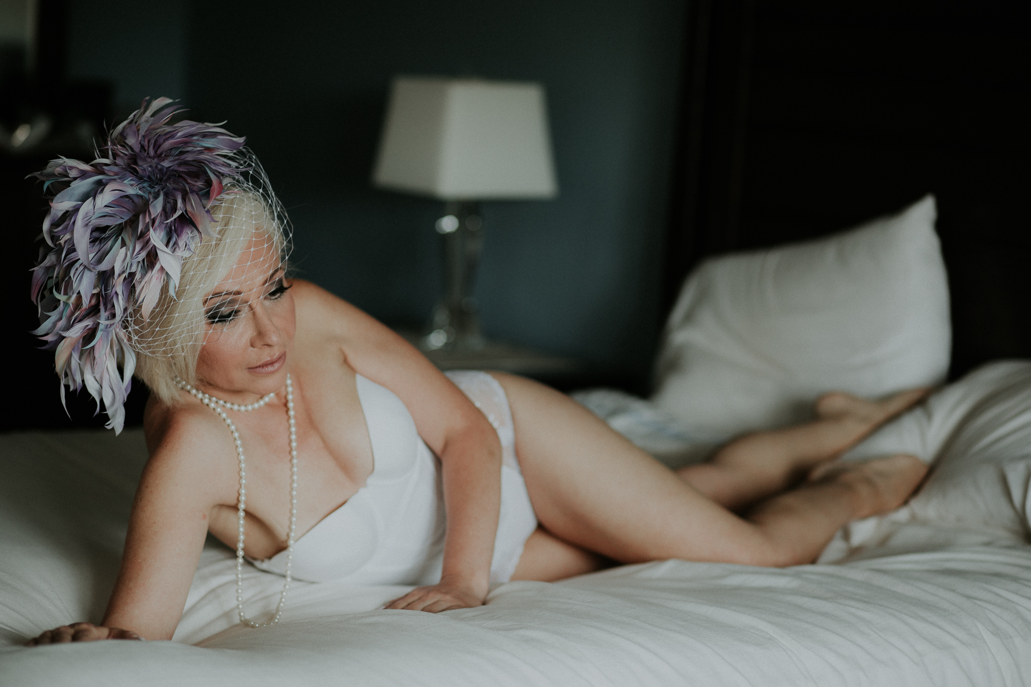 Six Simple Ideas For A Relaxing Boudoir Photo Session Elle Muse